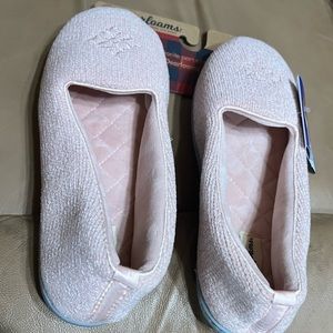 Women’s New Dearfoams Slippers, sz Lg (9-10)